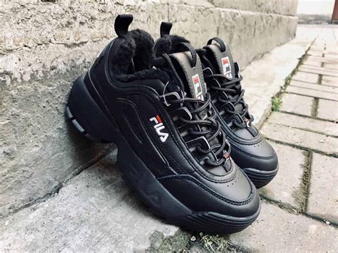 Кроссовки Fila Disruptor черные с мехом - Room78