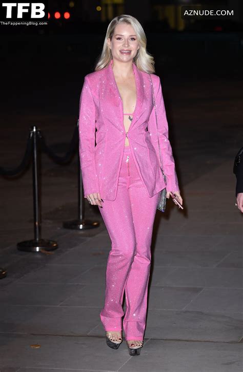 Lottie Moss Sexy Seen Showing Off Her Hot Cleavage At The Vogue Self Portrait Party In London