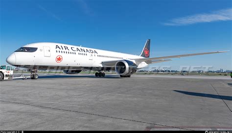 C Fvnd Air Canada Boeing Dreamliner Photo By Id