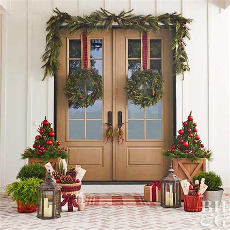 Christmas Decorating Ideas Doors And Windows 2021