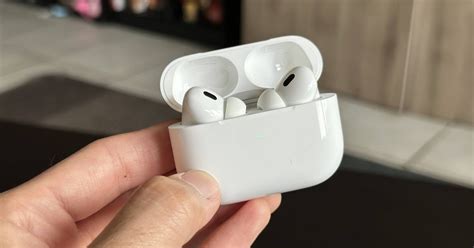 Cách định vị AirPods Pro 2 bị thất lạc với tính năng Precision Finding