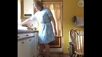 Washing Up Johanna Clayton XVIDEOS