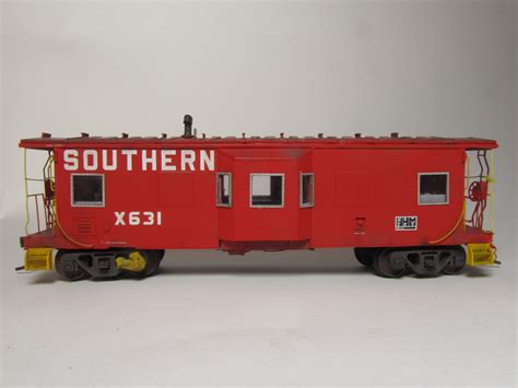 Southern Bay Window Caboose from Wright Trak model | Work train, Model