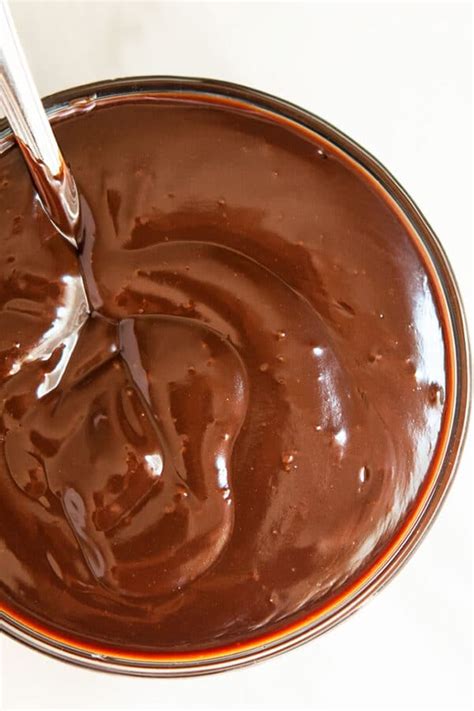 Easy Chocolate Ganache 2 Ingredients Cakewhiz