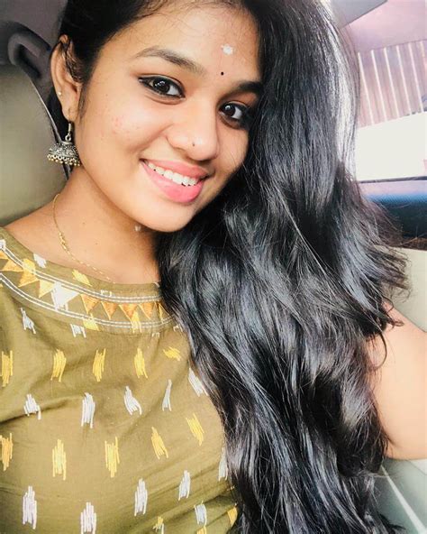 Srinisha Jayaseelan Singer Wiki Biography Age Songs Images News