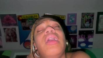 Creamy Pink Pussy Gripping This Bbc Xnxx