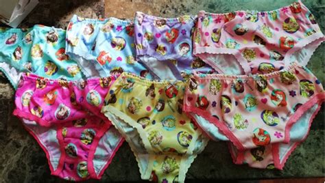 Semanario Bikini Ni A A Os Disney Calzon Ropa Princesas Meses Sin