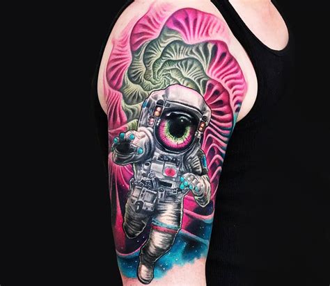 Psychedelic astronaut tattoo by Marc Durrant | Photo 28241