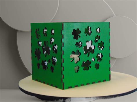 Shamrock Saint Patricks Day Candle Holder Decorative Candle Holder