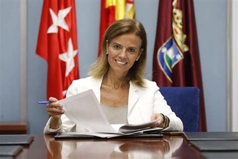 Almudena Ma Llo Nueva Concejala Presidenta De San Blas Canillejas