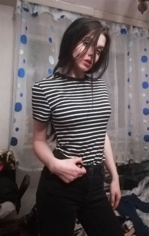 Random Hot Girls Pics