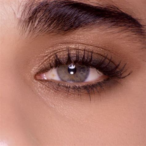 Köpfe werden sich drehen wenn Sie Ihre Naked Reloaded Palette zum ersten Mal für eine Eye