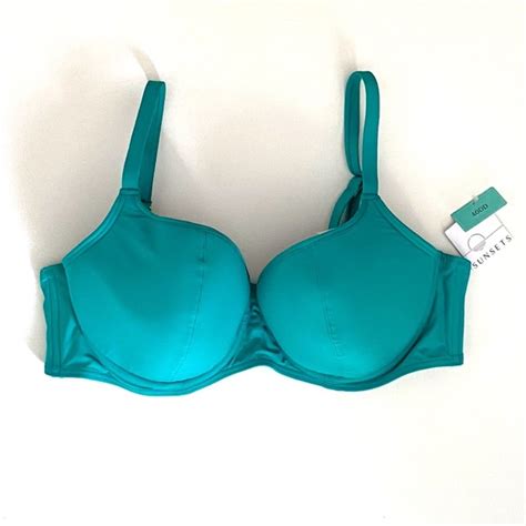 Sunsets Swim New Sunsets Carmen Bikini Top Viridian Green Bathing
