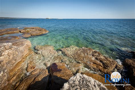 Beaches in Rovinj: Skaraba