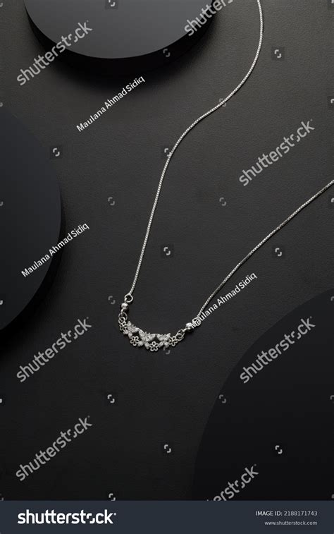 Uniq Jewelry Wearing Woman: Over 11 Royalty-Free Licensable Stock ...