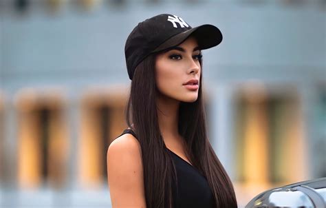 Wallpaper Girl Hat Model Pretty Face Brunette Pose Carlotta Bnk For Mobile And Desktop