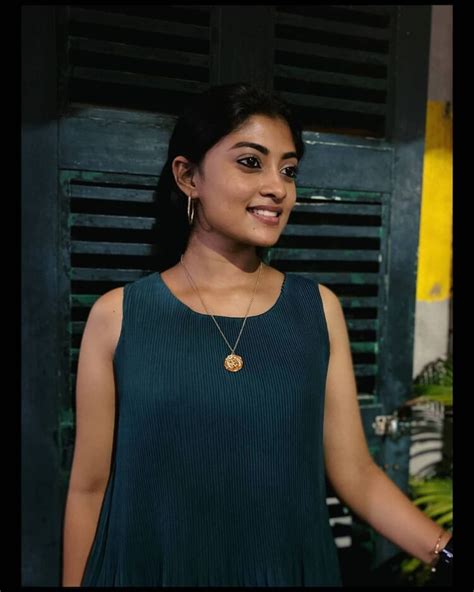 6 Hot Sexy Ammu Abhirami Bikini Pics
