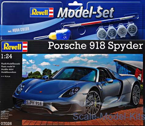 Revell Gift Set Porsche 918 Spyder Plastic Scale Model Kit In 1