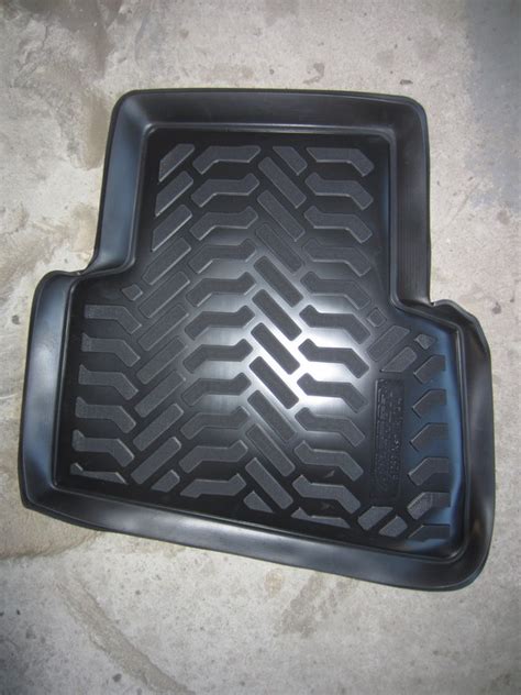 Коврики в салон Nissan Juke (Ниссан Жук) 3D с бортиком купить в Москве ...