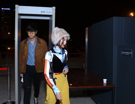 Thiếu gia Phan Thành bị bắt gặp đưa đón hot girl Salim tại Hà Nội Báo Dân trí