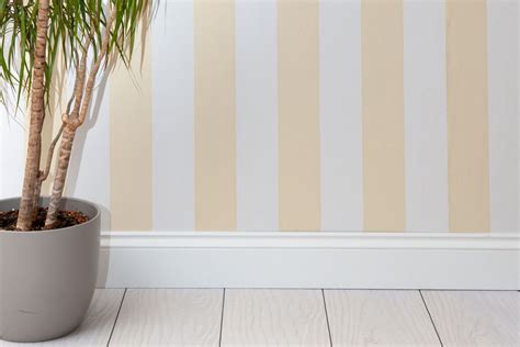 How to Paint Stripes on a Wall