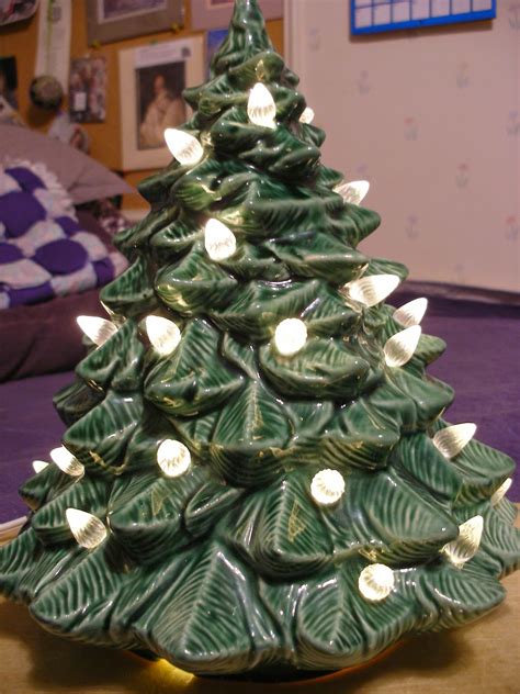 Paper Ponies: Vintage Ceramic Christmas Tree Makeover