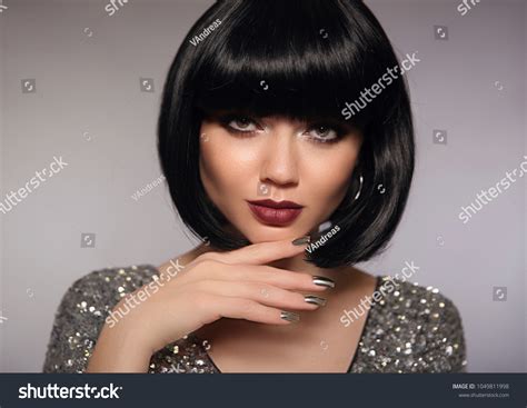 Short Hair Woman Model Fashion Brunette Stock Photo 1049811998 Shutterstock