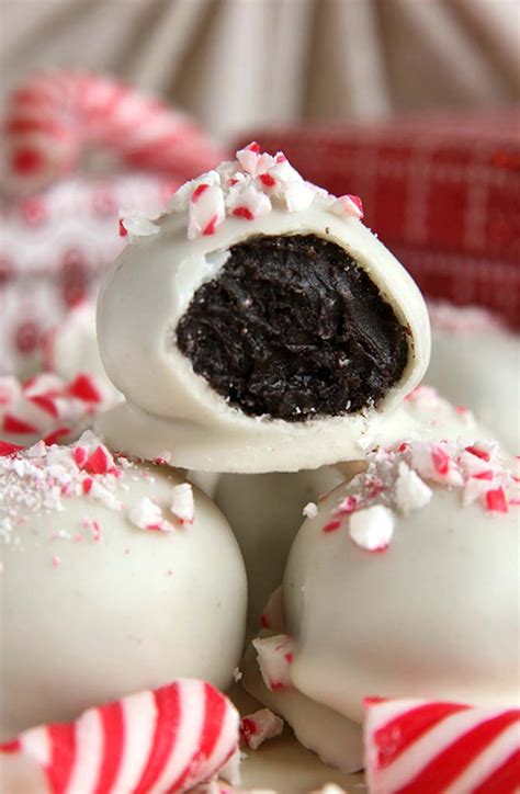 15 Delicious Christmas candy recipes that'll have your guest licking ...