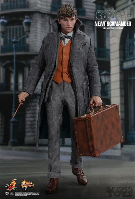 Hot Toys Newt Scamander Fantastic Beasts The Crimes Of Grindelwald