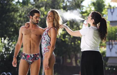 Hot Sexy Carme Barcelo Bikini Pics