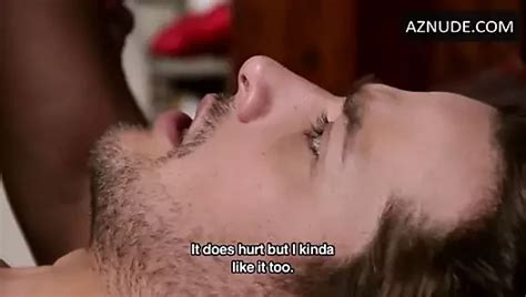 Un Mec H T Ro Accepte Pour La Premi Re Fois Une Exp Rience Gay Xhamster