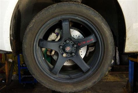 Тормозные диски с перфорацией — Chevrolet Cruze (1G), 1,8 л, 2011 года ...