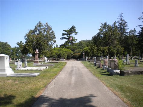 The westlawn funeral home & cemetery secret that few visitors know 3