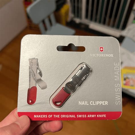 Victorinox nail clipper | Buyandship 台灣 國際代運