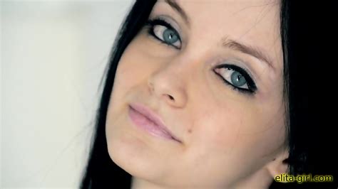 Luxurious Mademoiselle With Big Ass From Australia