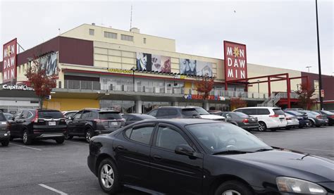 Now-and-then pictures: Mondawmin Mall