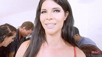 Seducción en la sala de juegos en realidad virtual XVIDEOS