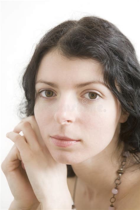 Retrato De La Mujer Del Brunette Del Enrollamiento Imagen De Archivo Imagen De Estudiante