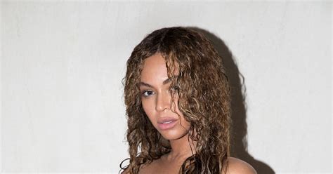 Beyoncé Goes Nude After Baby Announcement ExtraTV