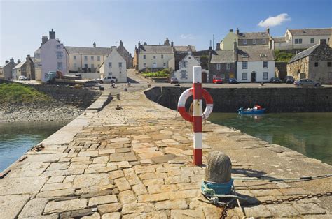 Explore the Picturesque Portsoy Harbour