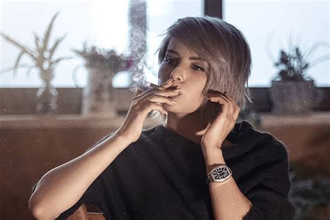 I giovani gay e bisessuali fumano e bevono più dei coetanei etero