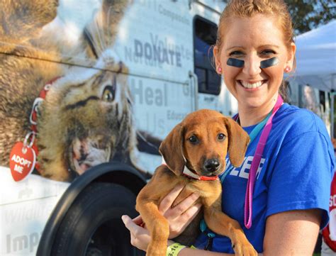 Kids volunteer to help animals through Houston SPCA