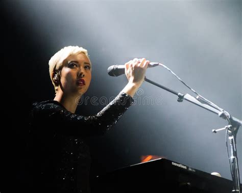 Alisa Xayalith Naked Famous Stage Stock Photos Free Royalty Free Stock Photos From Dreamstime