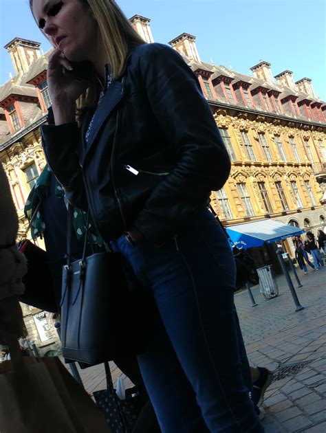 Cute Babe Showing Her Qualities Tight Jeans Forum