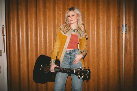 In Just 1 Minute, Darci Lynne Amazes Audiences by Performing 3 Flawless