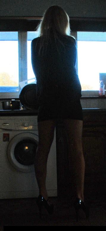 Amateur Blonde Milf Lingerie 5afeef3de8d8c 1600x1200 Porn Pic