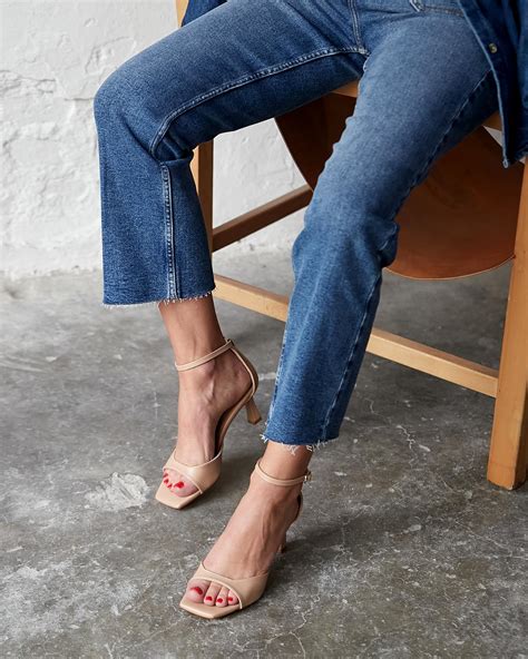 M Ke Nude Mat Topuklu Ayakkabi