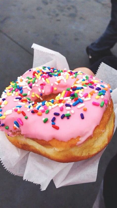 50 Food Snapchat That Makes Your Mouth Watering Pink Donut 1 Fab