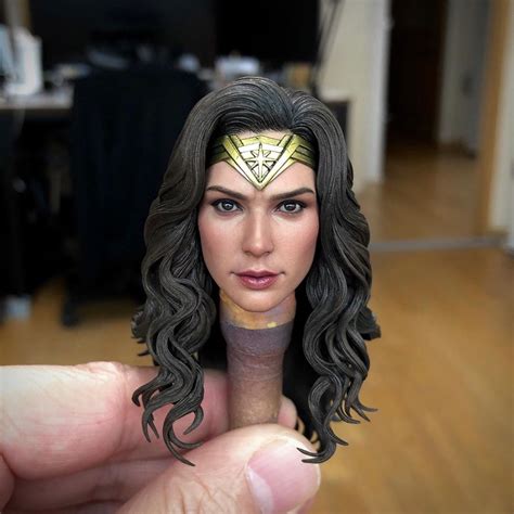 Hot Toys 神奇女俠 神奇女俠 特別版 實物樣辦登場 Toys Zone D 玩具兄弟 Figures Price