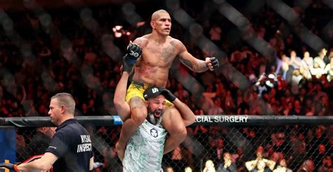 How to watch and stream UFC 300 in Canada this weekend | Sports